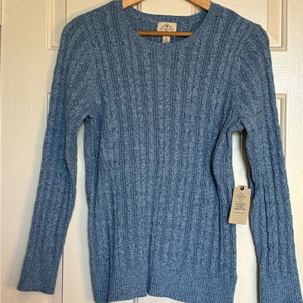 Elegant Blue Cable Knit Sweater - Picture 2 of 7